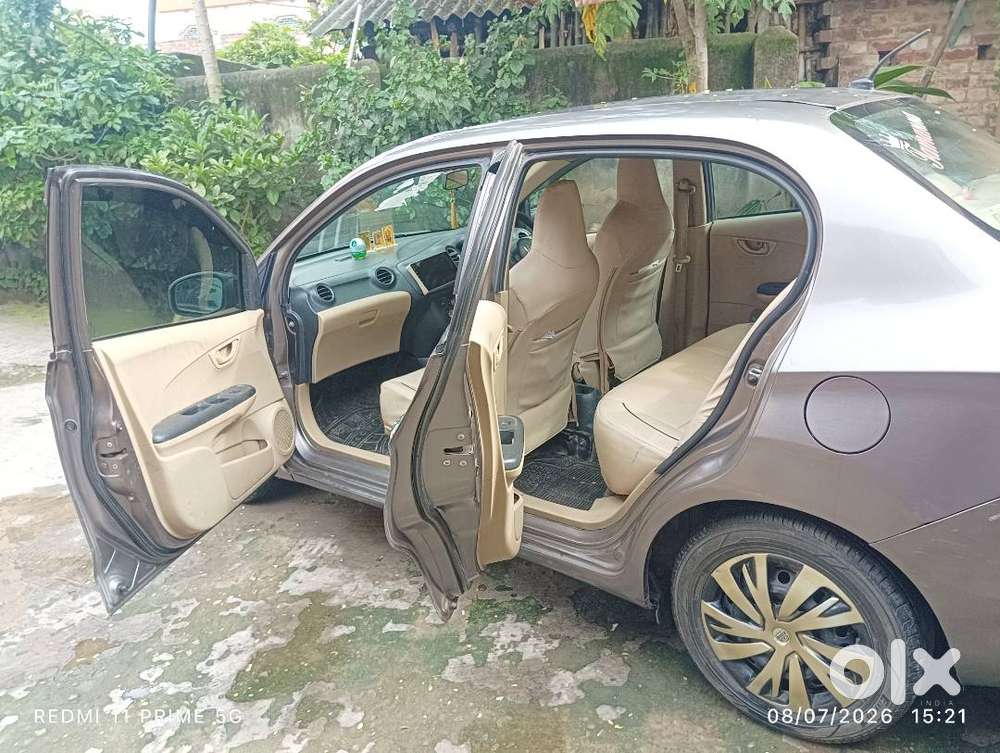 New Like Car With Display And Camera. And Many More Features.contactt