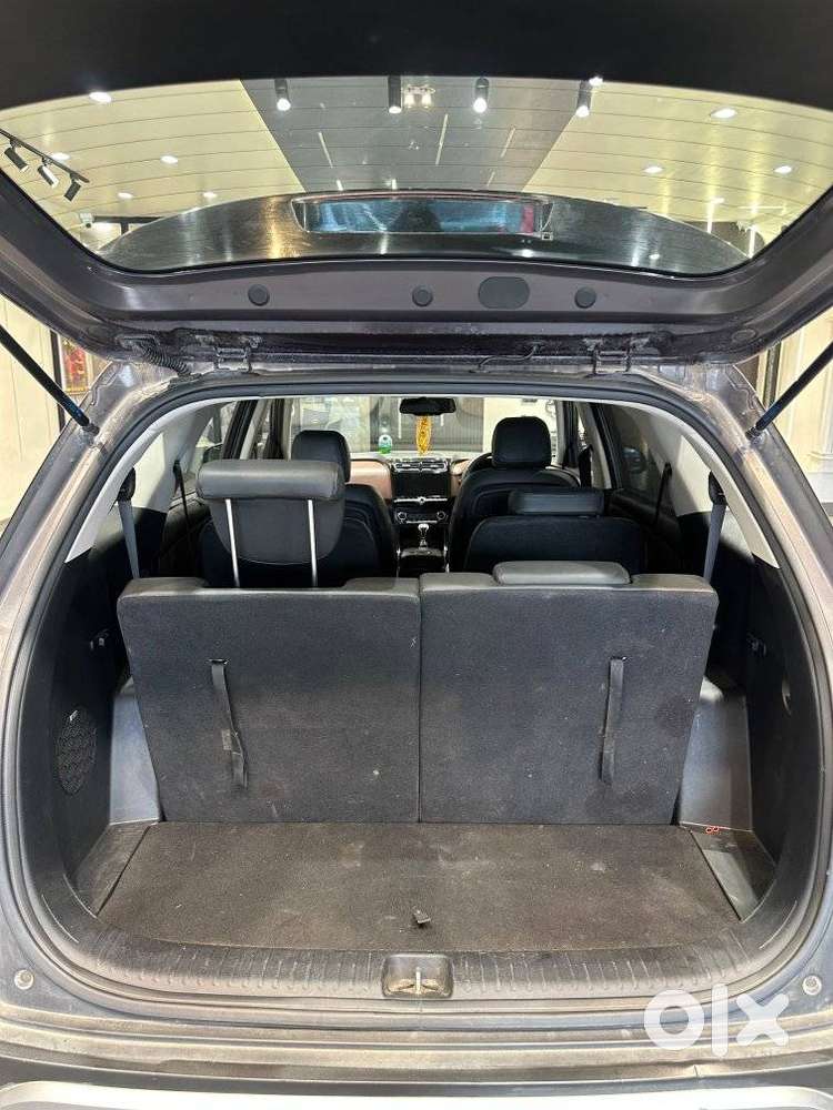 Hyundai Alcazar Signature, 2021, Petrol