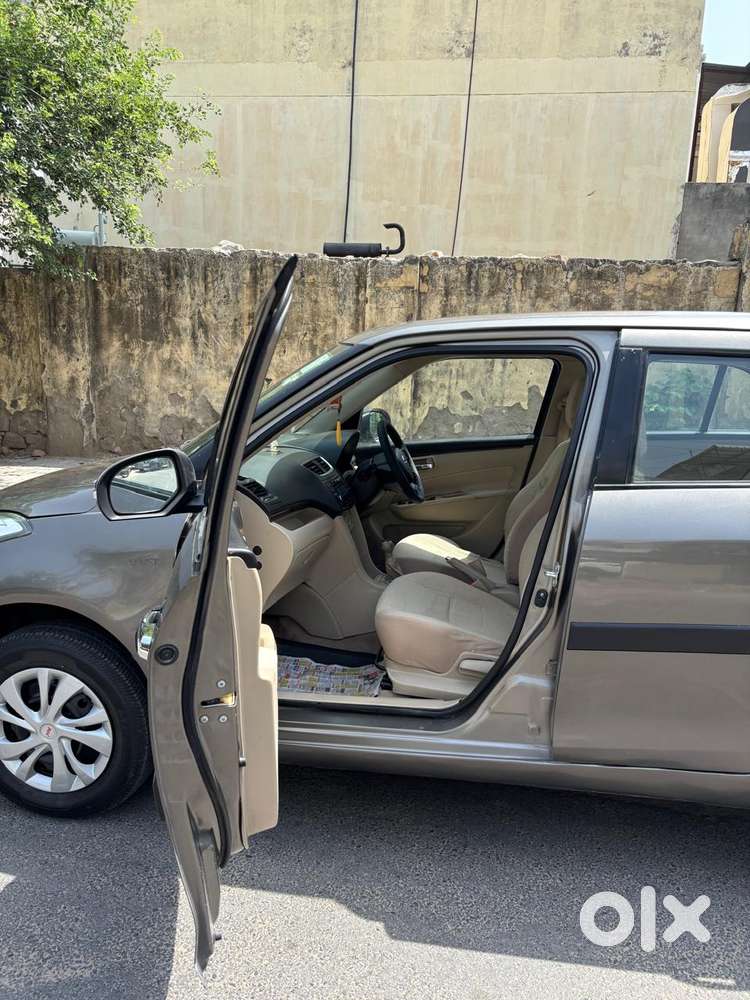 Maruti Suzuki Dzire 1.2 Vxi, 2015, Petrol