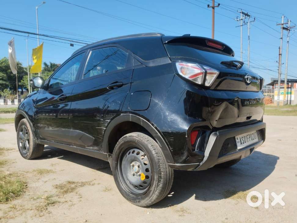 Tata Nexon 1.2 Revotron Xz Plus (s), 2023, Petrol