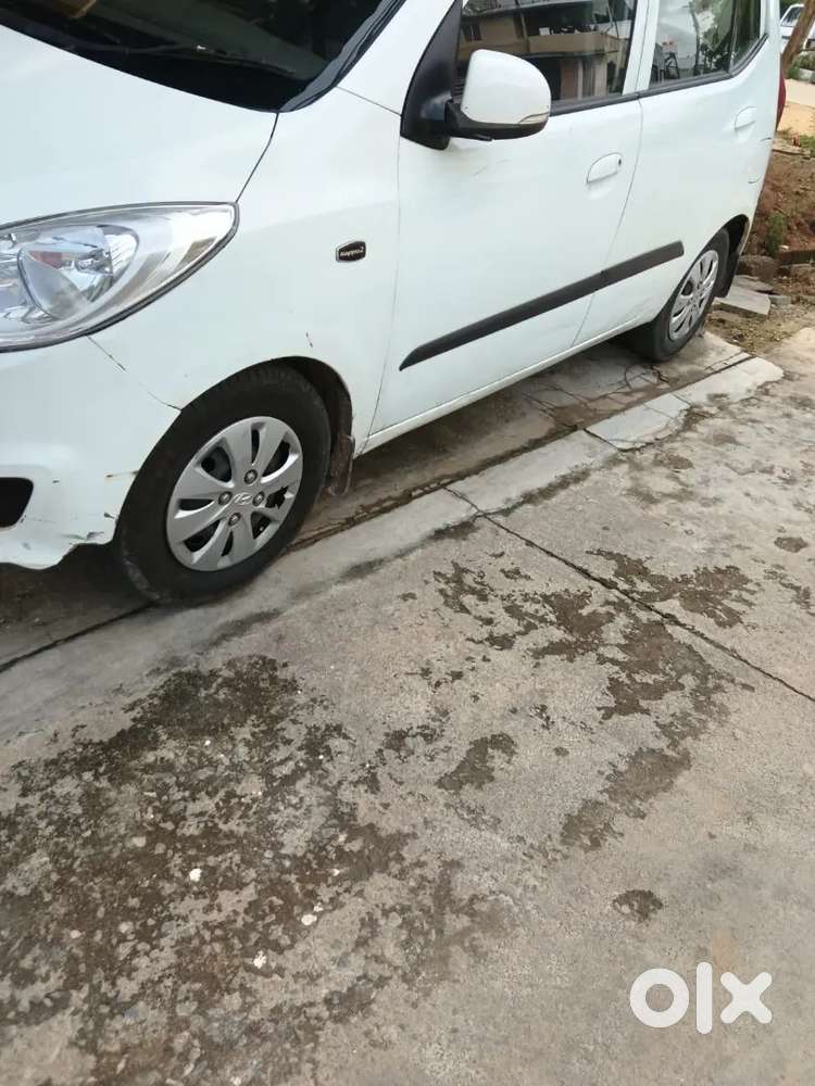 Hyundai I10 2011 Petrol 68000 Km Driven