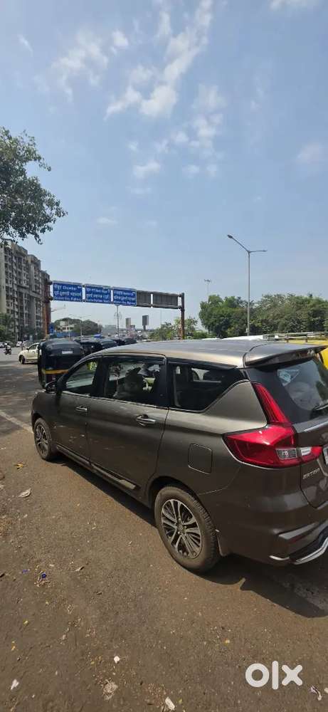Maruti Ertiga Zxi(0) Top Model 2024 - Petrol+cng - 1st Owner