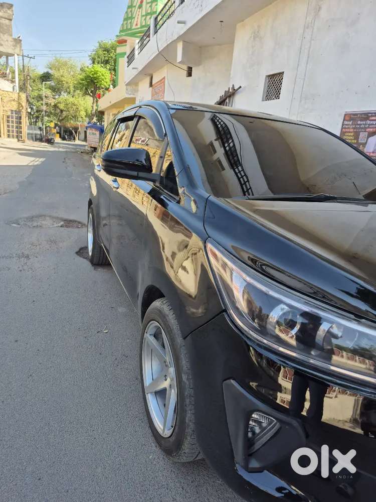 Toyota Innova Crysta 2017 Diesel 151000 Km Driven