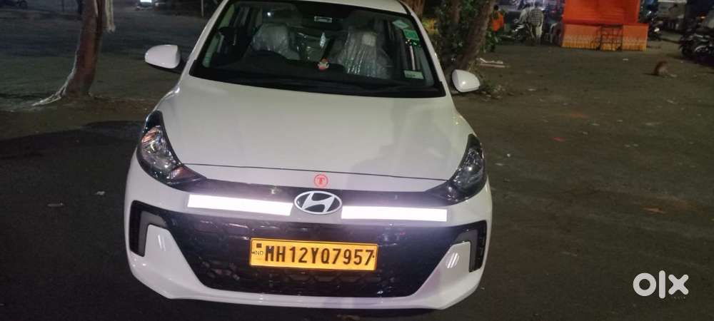 Hundai Aura S Model With Petrol And Cng Just 4 Month Used