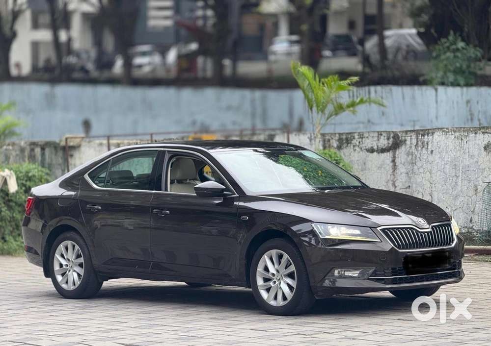Skoda Superb Automatic 2016