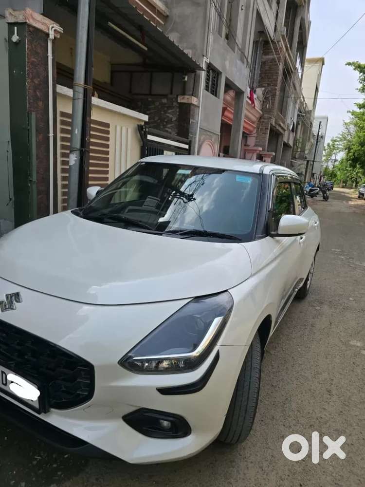 Maruti Suzuki Swift Vxi, 2024, Petrol