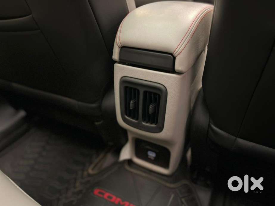 Jeep Compass 1.4 Limited Plus, 2018, Petrol