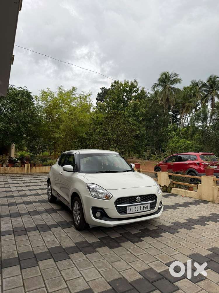 Maruti Suzuki Swift Zxi, 2022, Petrol