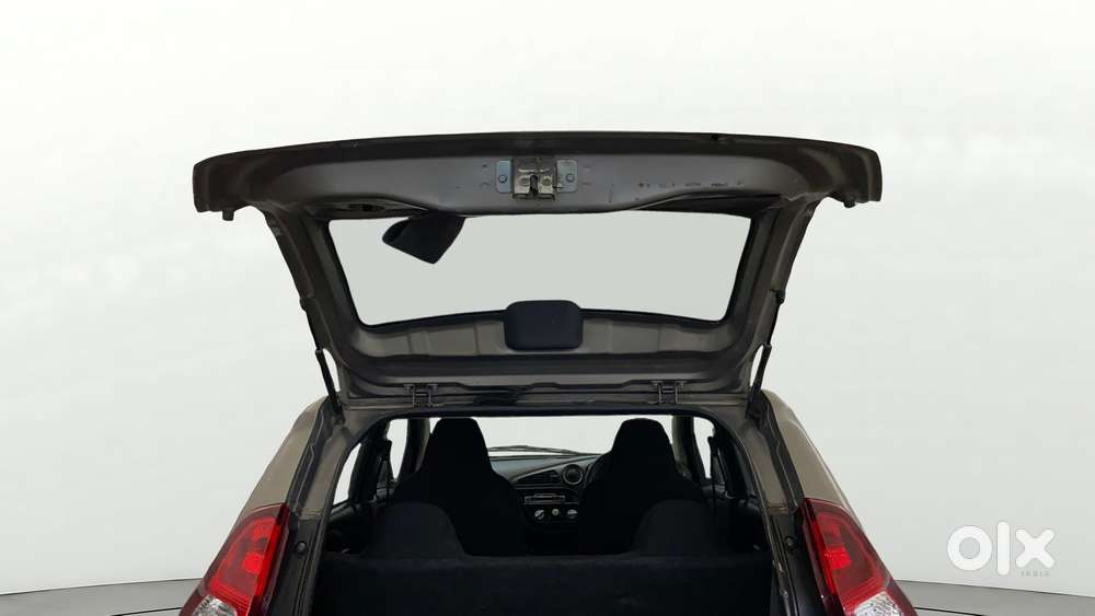 Datsun Redigo T Option, 2017, Petrol