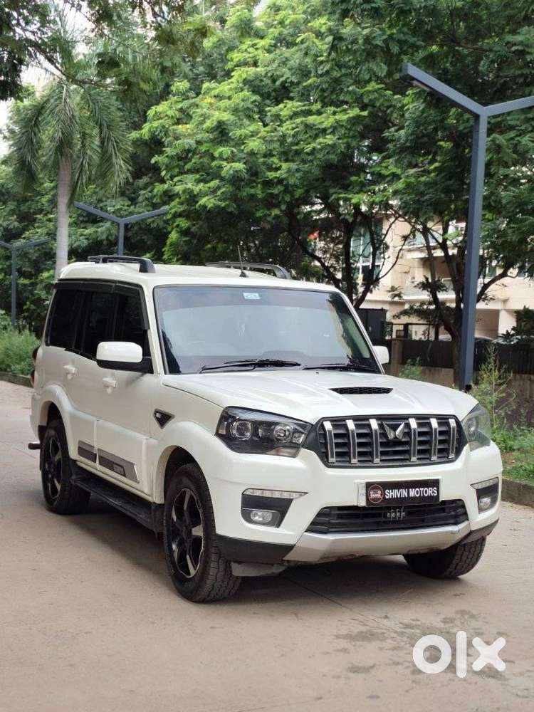 Mahindra Scorpio Classic 2.2 S 11 Mt 7 Str, 2022, Diesel