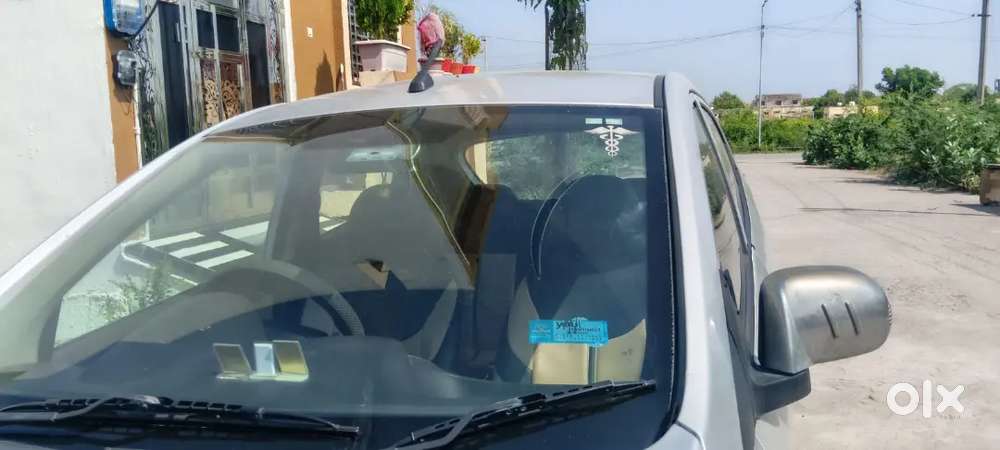 Hyundai Eon Petrol Manual 2nd Owner 2017