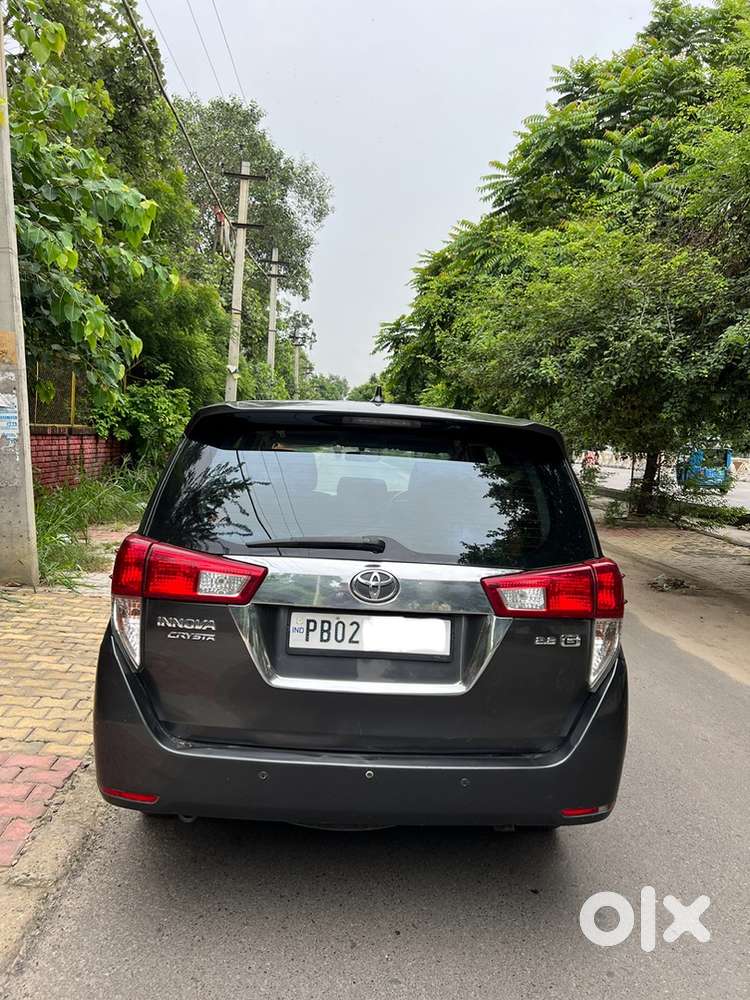 Toyota Innova Crysta 2017