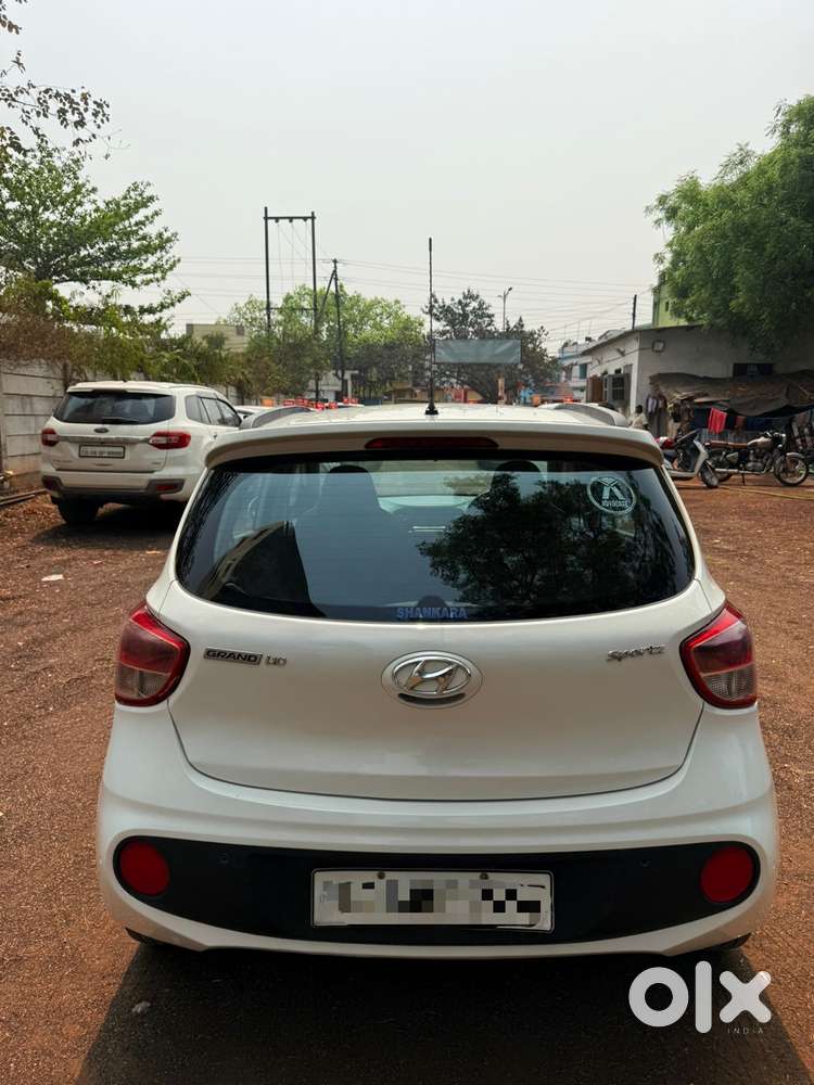 Hyundai Grand I10 1.2 Kappa Sportz Option At, 2019, Petrol