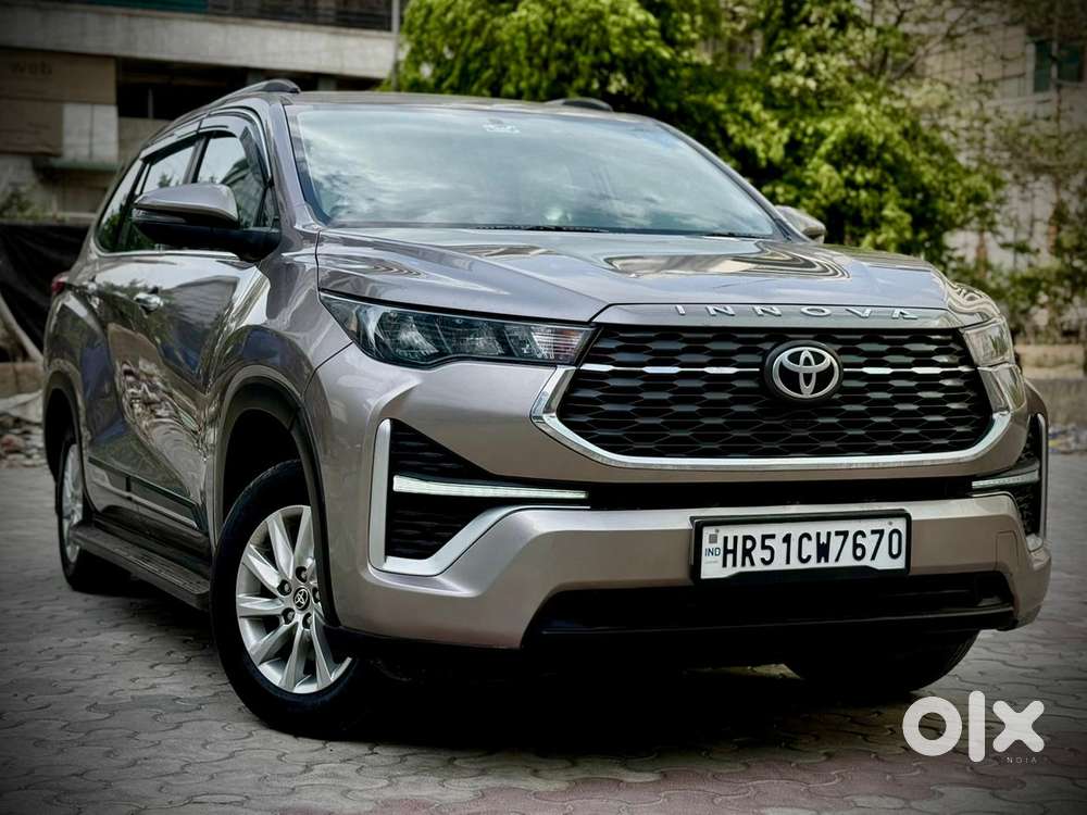 Toyota Innova Hycross 2.0 Gx 7 Str, 2025, Petrol