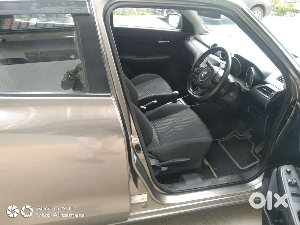 Maruti Suzuki Swift Amt Vxi, 2020, Petrol