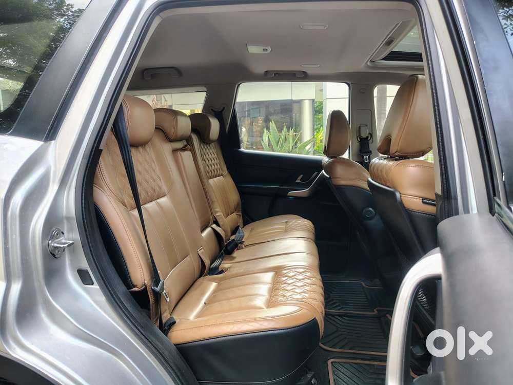 Mahindra Xuv500 W11 Option At, 2019, Diesel