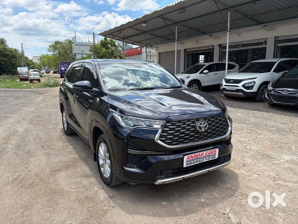 Toyota Innova Hycross 2.0 Vx Hybrid 7 Str, 2023, Diesel