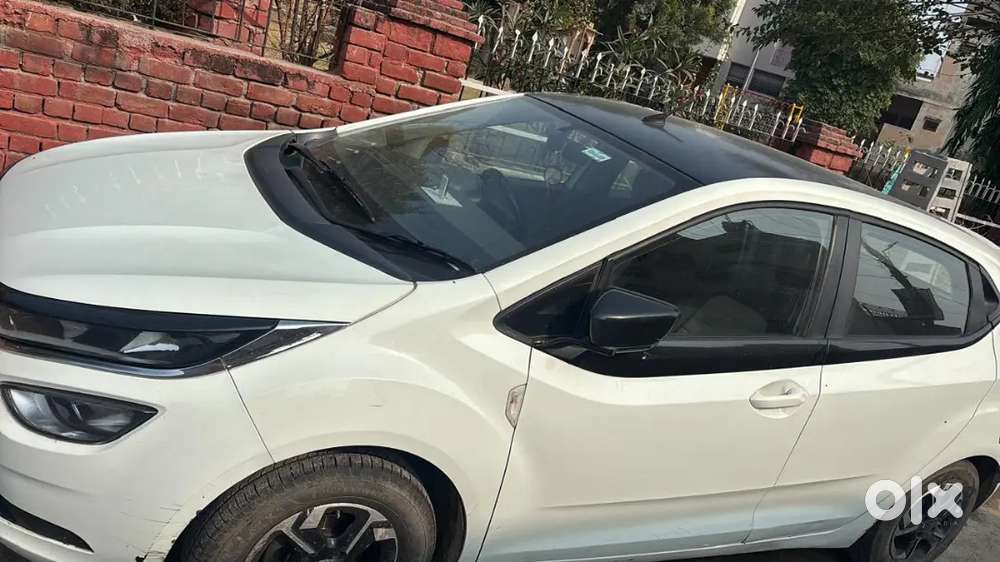 Tata Altroz Petrol 2020