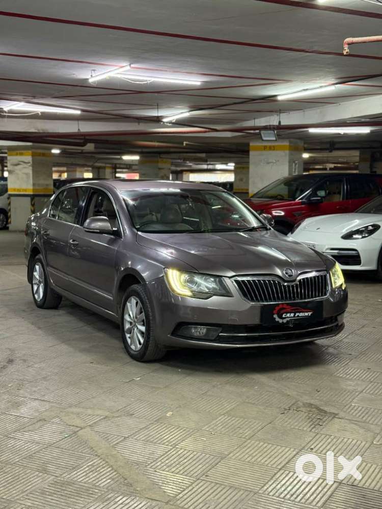 Skoda Superb [ ] 1.8 Style Tsi At, 2015, Petrol