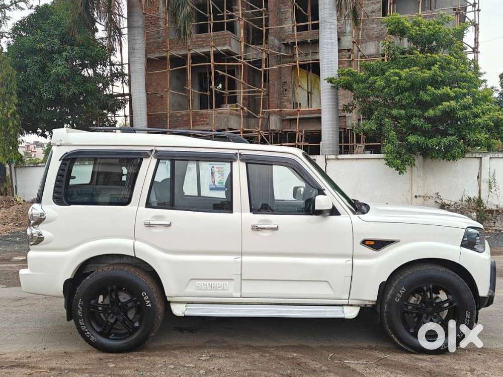 Mahindra Scorpio S4, 2017, Diesel