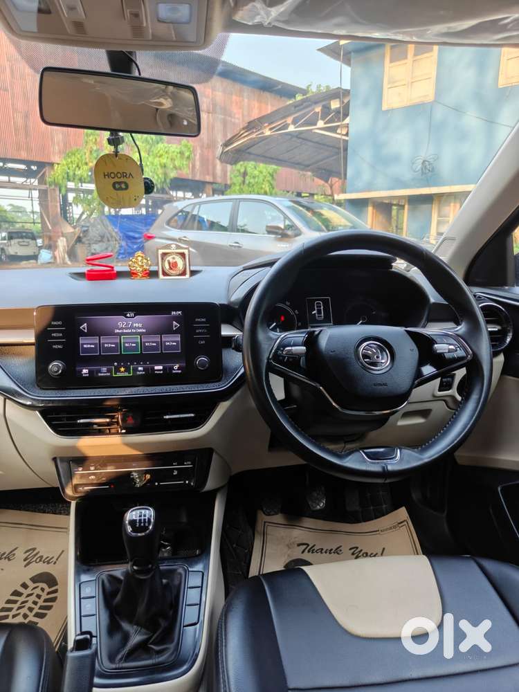 Skoda Slavia 1.0 Ambition Tsi, 2024, Petrol