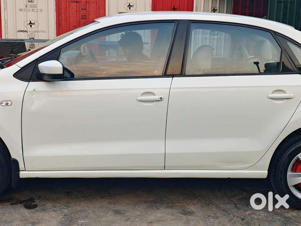 Volkswagen Vento 2012 Diesel 180000 Km Driven