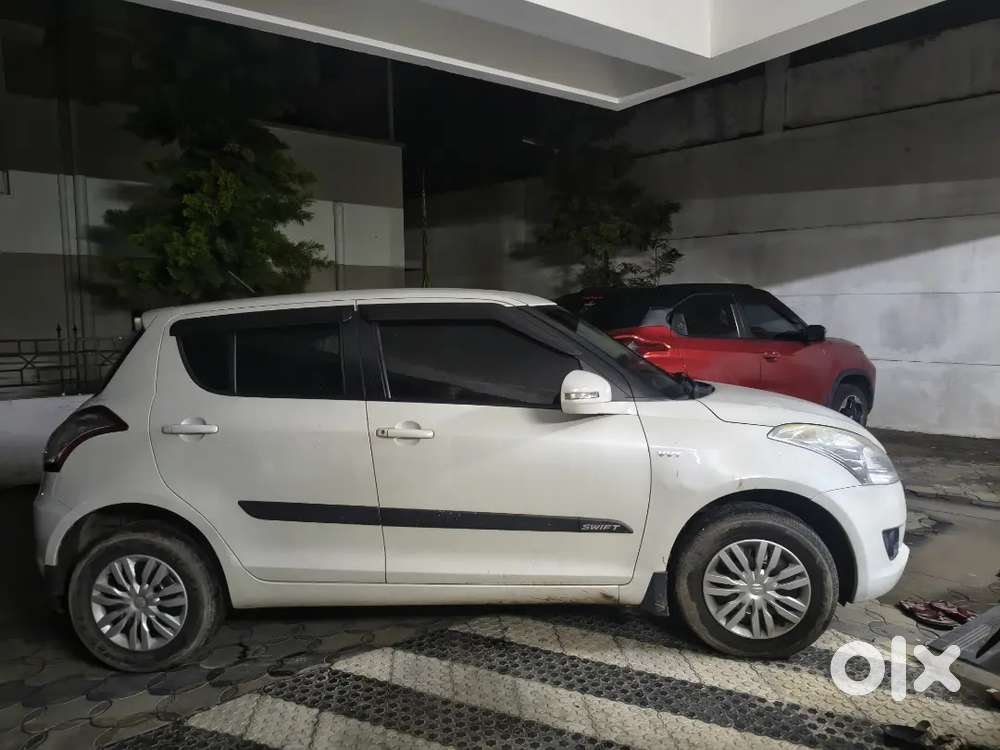 Maruti Suzuki Swift 2012 Petrol Well Maintained