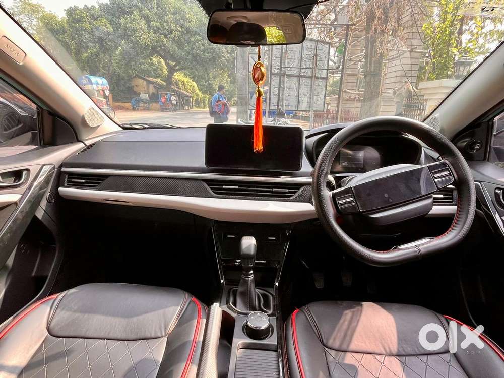 Tata Nexon Creative Plus S 1.2 Revotron Petrol 6 Mt, 2025, Petrol