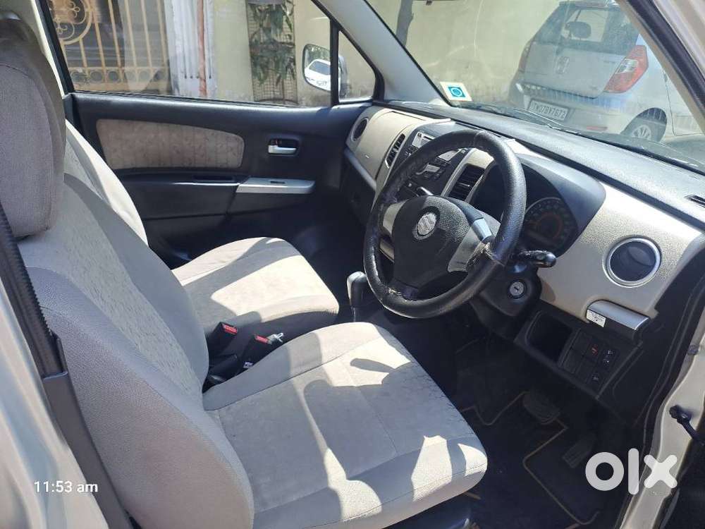 Maruti Suzuki Wagon R Vxi Amt Opt 1.2, 2016, Petrol