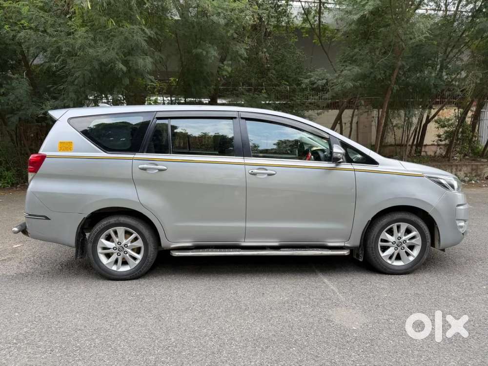 Toyota Innova Crysta 2.4 G Mt 7 Str, 2019, Diesel