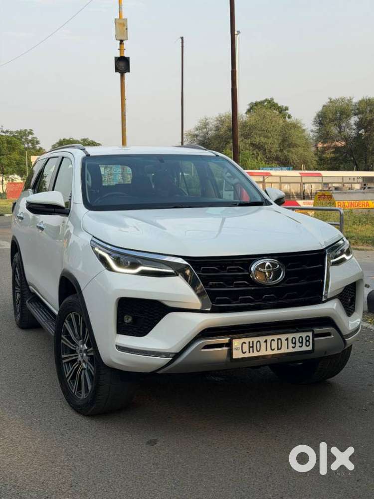 Toyota Fortuner 4x2 At 2.8 Diesel, 2021, Diesel