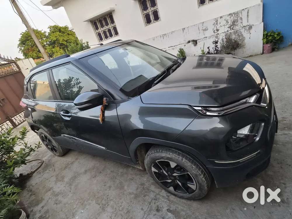 2. Tata Punch Adventure Amt Petrol 2023  Well Maintained