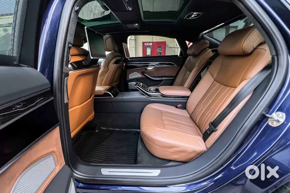 Audi A8 L, 2020, Petrol
