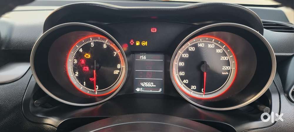 Maruti Suzuki Swift, 2022, Petrol