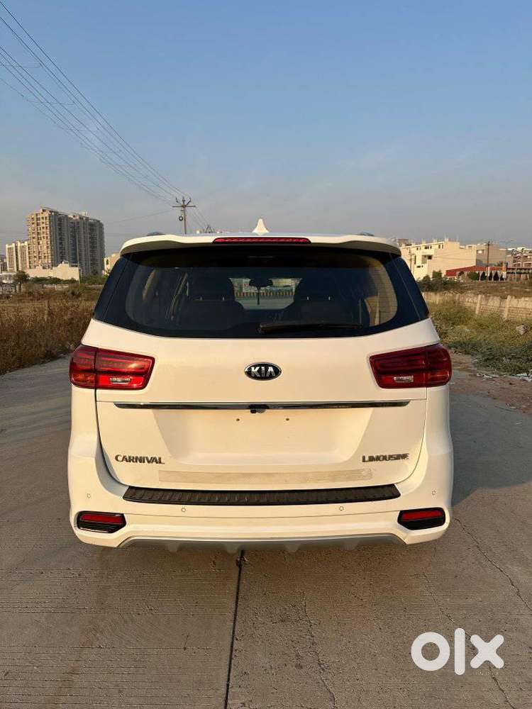 Kia Carnival Limousine, 2021, Diesel