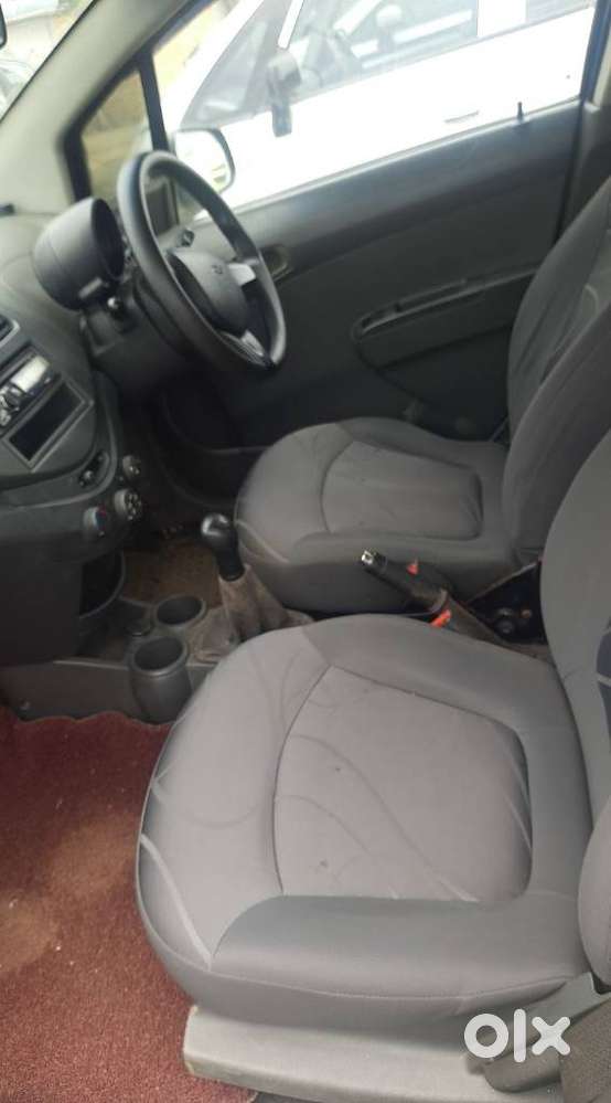 Chevrolet Beat, 2010, Petrol
