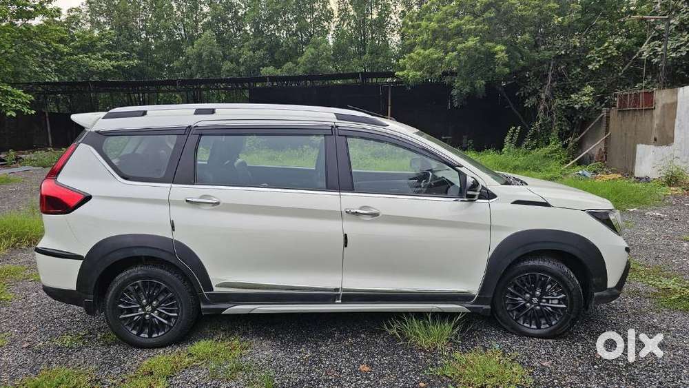 Maruti Suzuki Xl6 1.5 Alpha Mt, 2021, Petrol