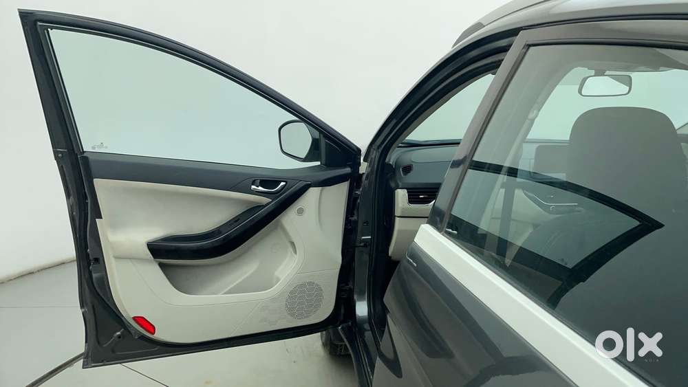 Tata Nexon 1.2 Revotron Xz Plus, 2020, Petrol