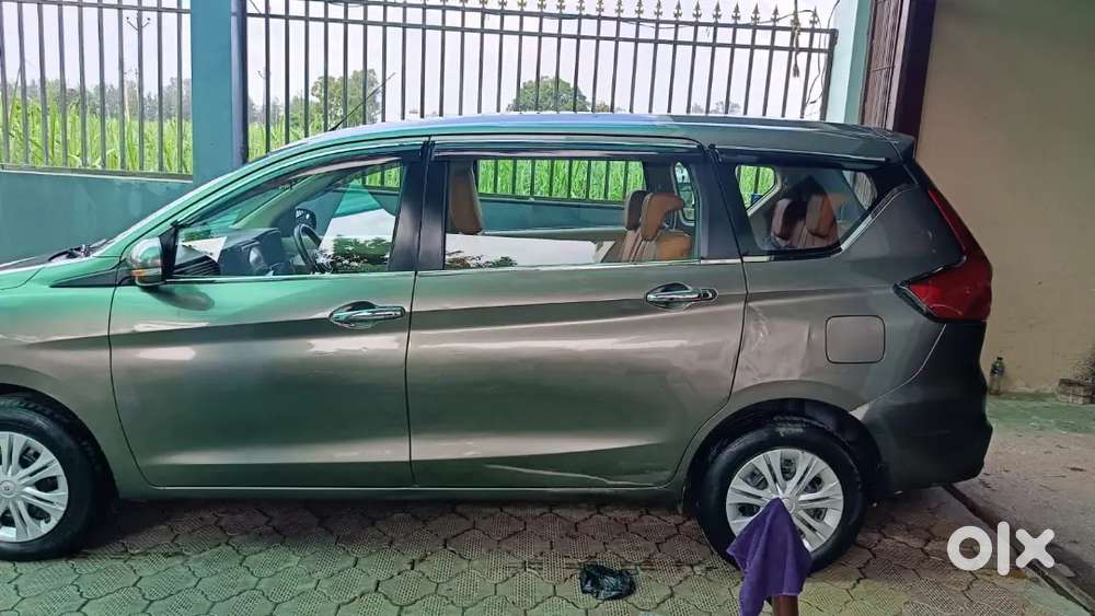 Maruti Suzuki Ertiga 2021 Cng & Hybrids 136000 Km Driven