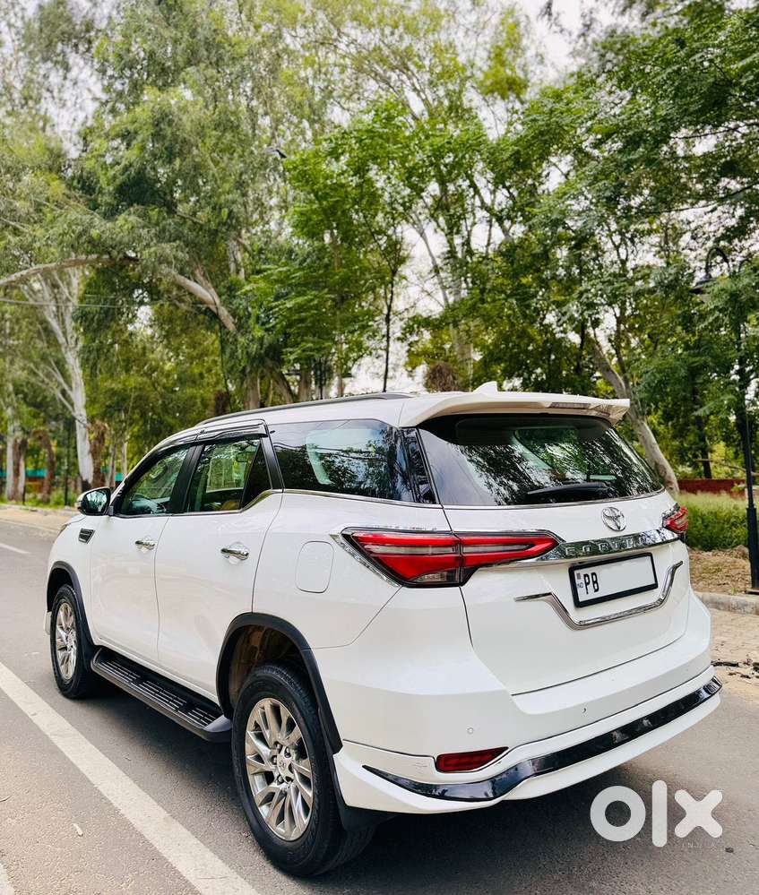Toyota Fortuner 4x2 At 2.8 Diesel, 2022, Diesel