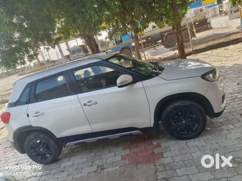 Maruti Suzuki Brezza 2016 Diesel 127000km Driven