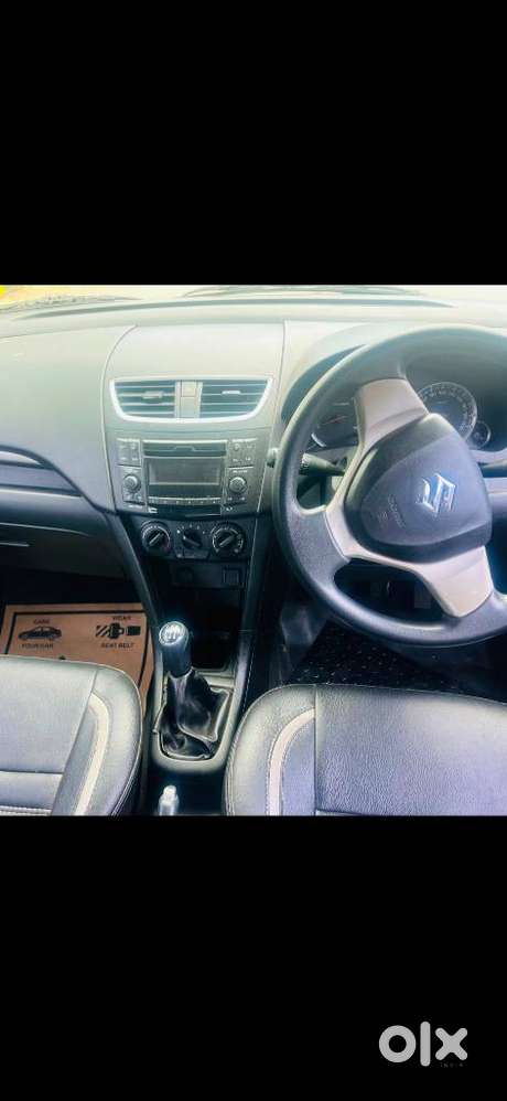 Maruti Suzuki Swift Vxi Optional, 2016, Petrol