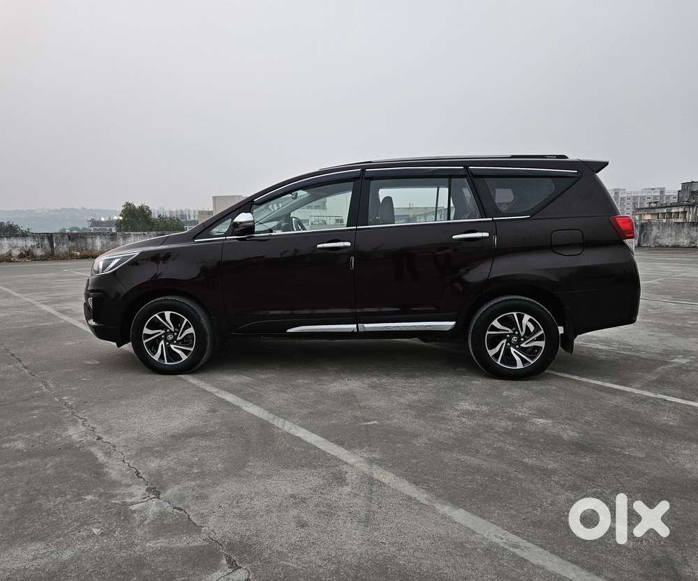 Toyota Innova Crysta [2020-ongoing] 2.7 Gx Mt 7 Str, 2021, Diesel