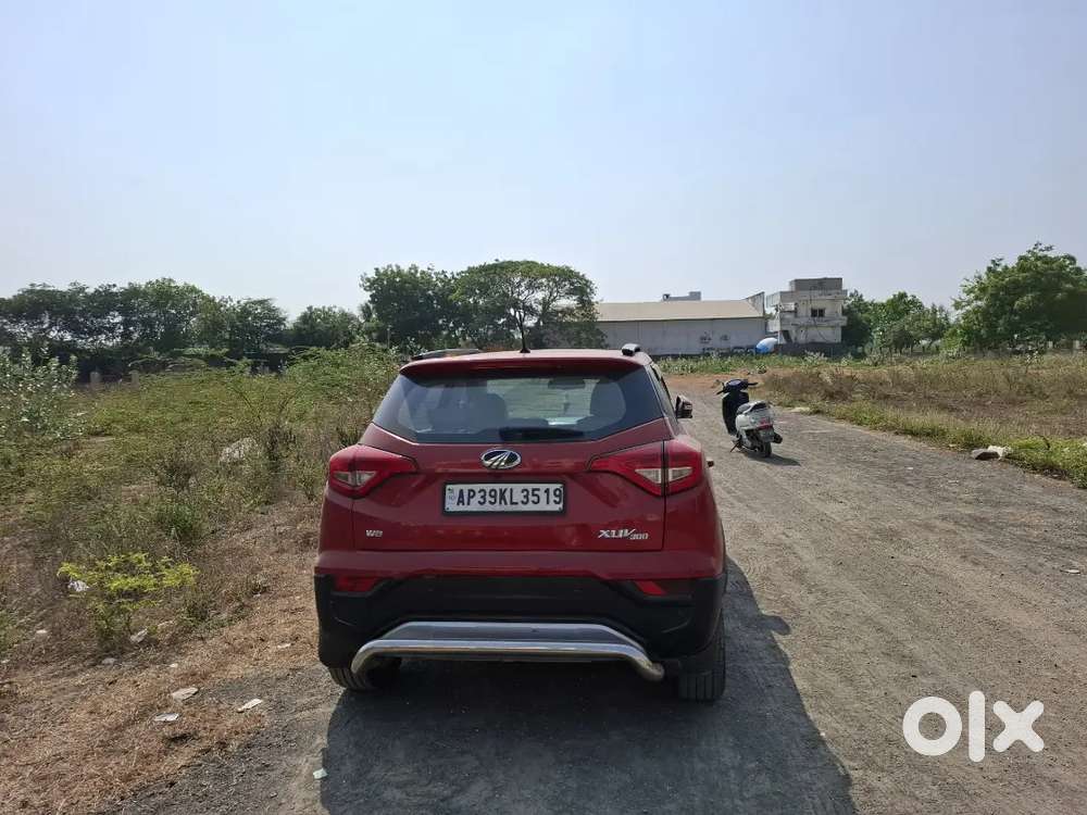 Mahindra Xuv 300 W8 Optional Petrol Variant