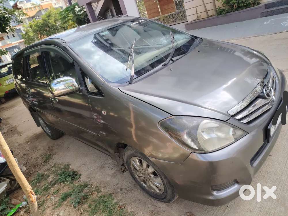 Toyota Innova 2009 Diesel 155000 Km Driven