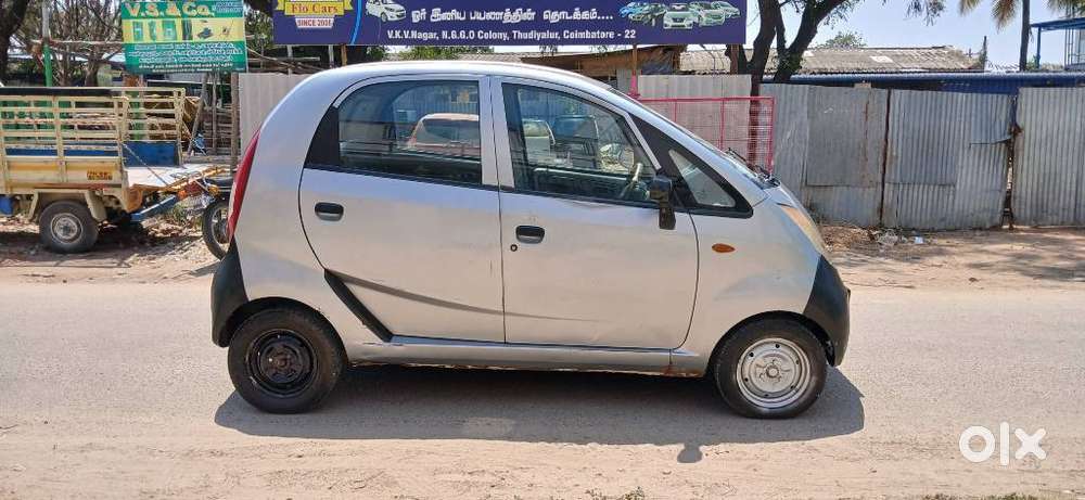 Tata Nano Xe, 2012, Petrol