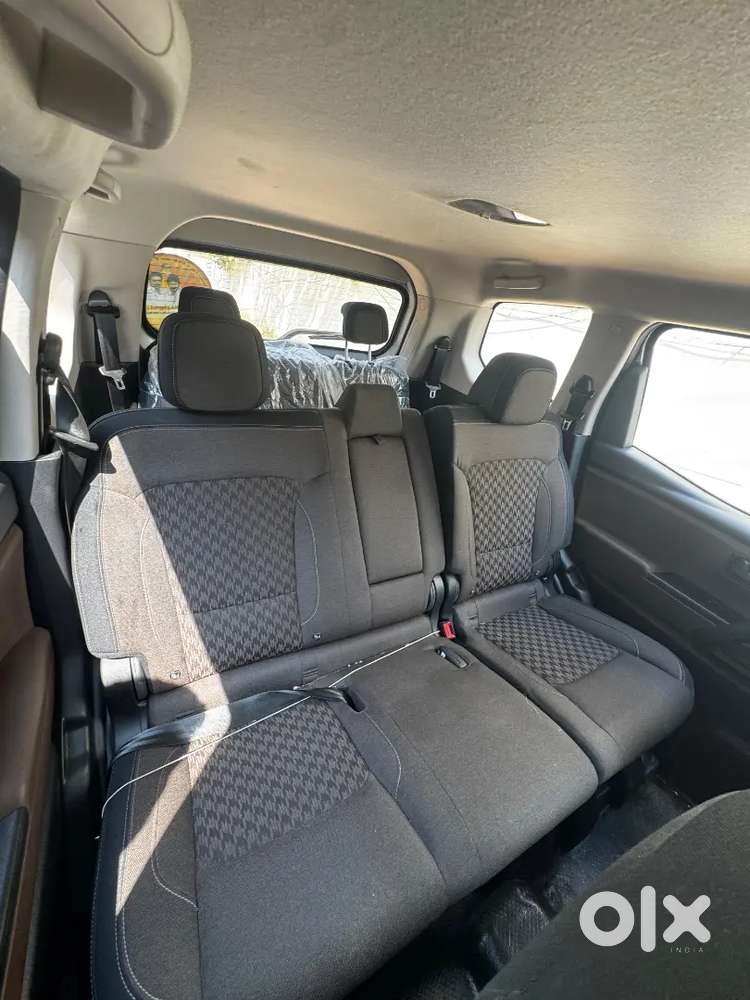 Mahindra Scorpio-n 2024 Petrol Well Maintained