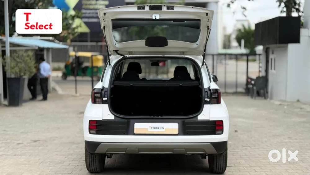 Hyundai Venue 1.2 S (o), 2025, Petrol