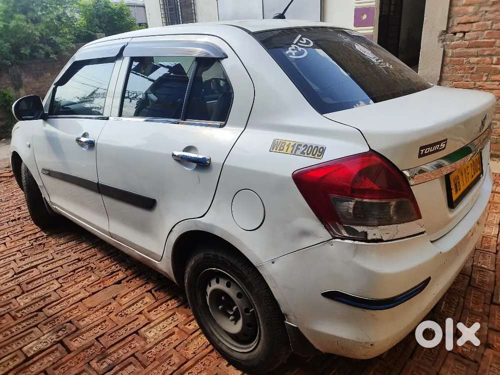 Maruti Suzuki Dzire 2022 Petrol 126000 Km Driven
