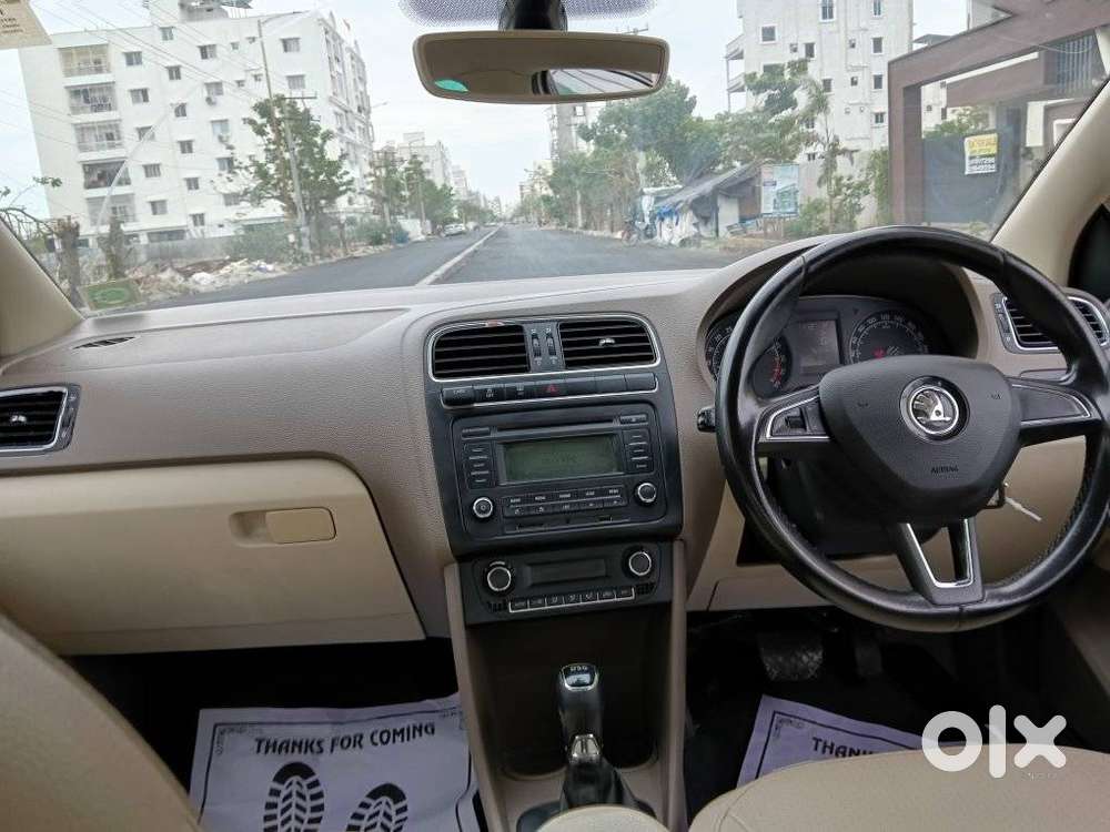 Skoda Rapid 1.0 Style At, 2016, Diesel